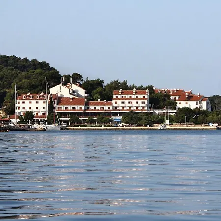 Pomena 10426b Apartment Goveđari