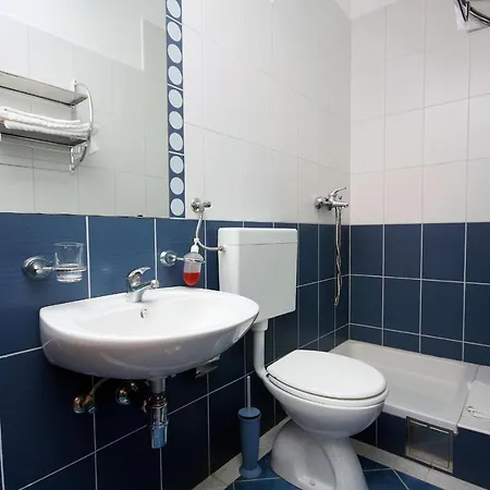 Pomena 10426b Apartment
