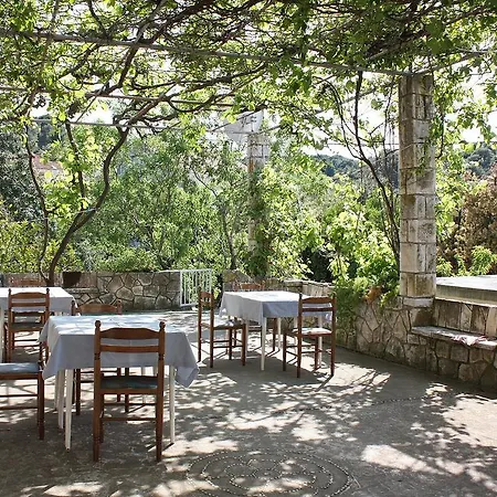 Appartement Pomena 10426b